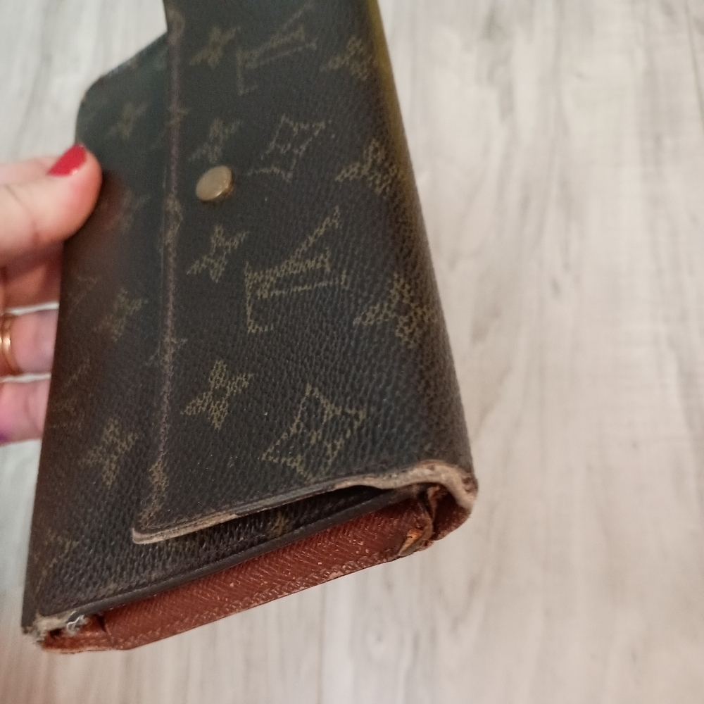 Authentic Louis Vuitton Monogram Portefeuille International Long Wallet - Picture 6 of 16